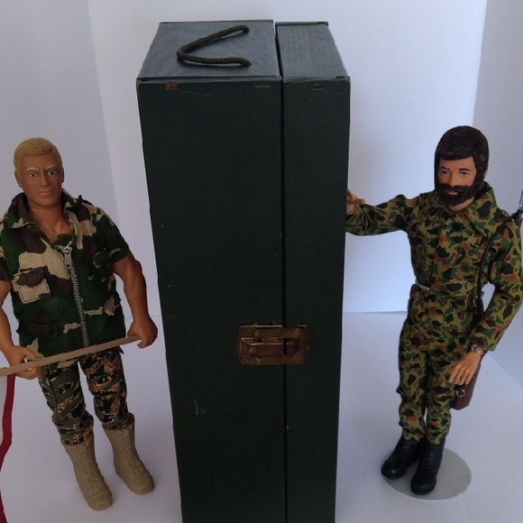 1964 Hasbro G.I. Joe Military Doll & 1992 G.I. Joe Includes Loaded Foot Locker - Picture 8 of 15